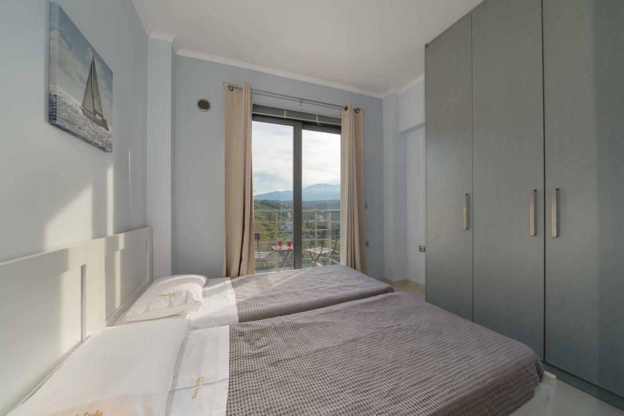 Alexiszorba Villa Plaka  Luaran gambar